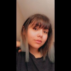 Meet your Posher, Camilla